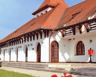Hortobagy Club Hotel Екстериор снимка